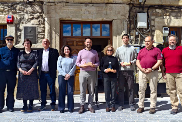 Crónica entrega de premios de los certámenes literarios